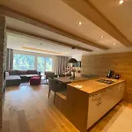 Neu Zirben Luxus Mit Und Pool Direkt In 公寓式酒店 4*