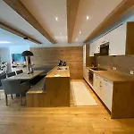 Neu Zirben Luxus Mit Und Pool Direkt In 4*